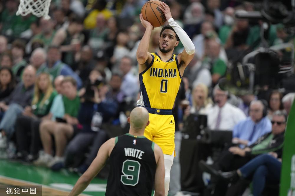 对防守篮板 对防守篮板